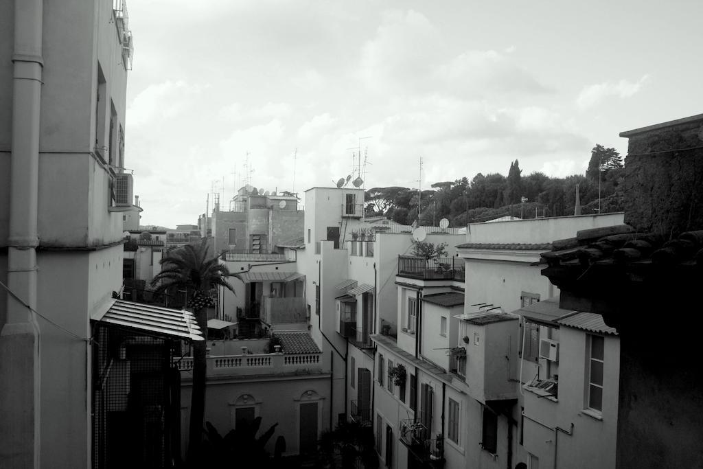 Erida Apartment Spanish Steps Рим Стая снимка