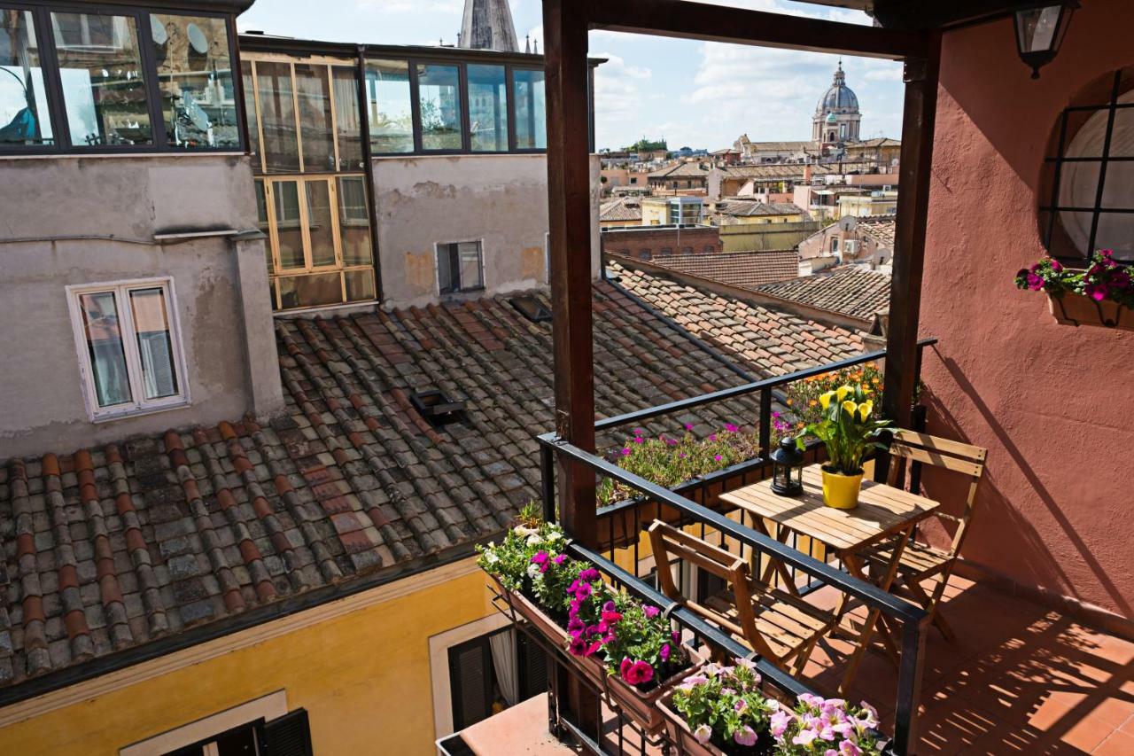 Erida Apartment Spanish Steps Рим Екстериор снимка