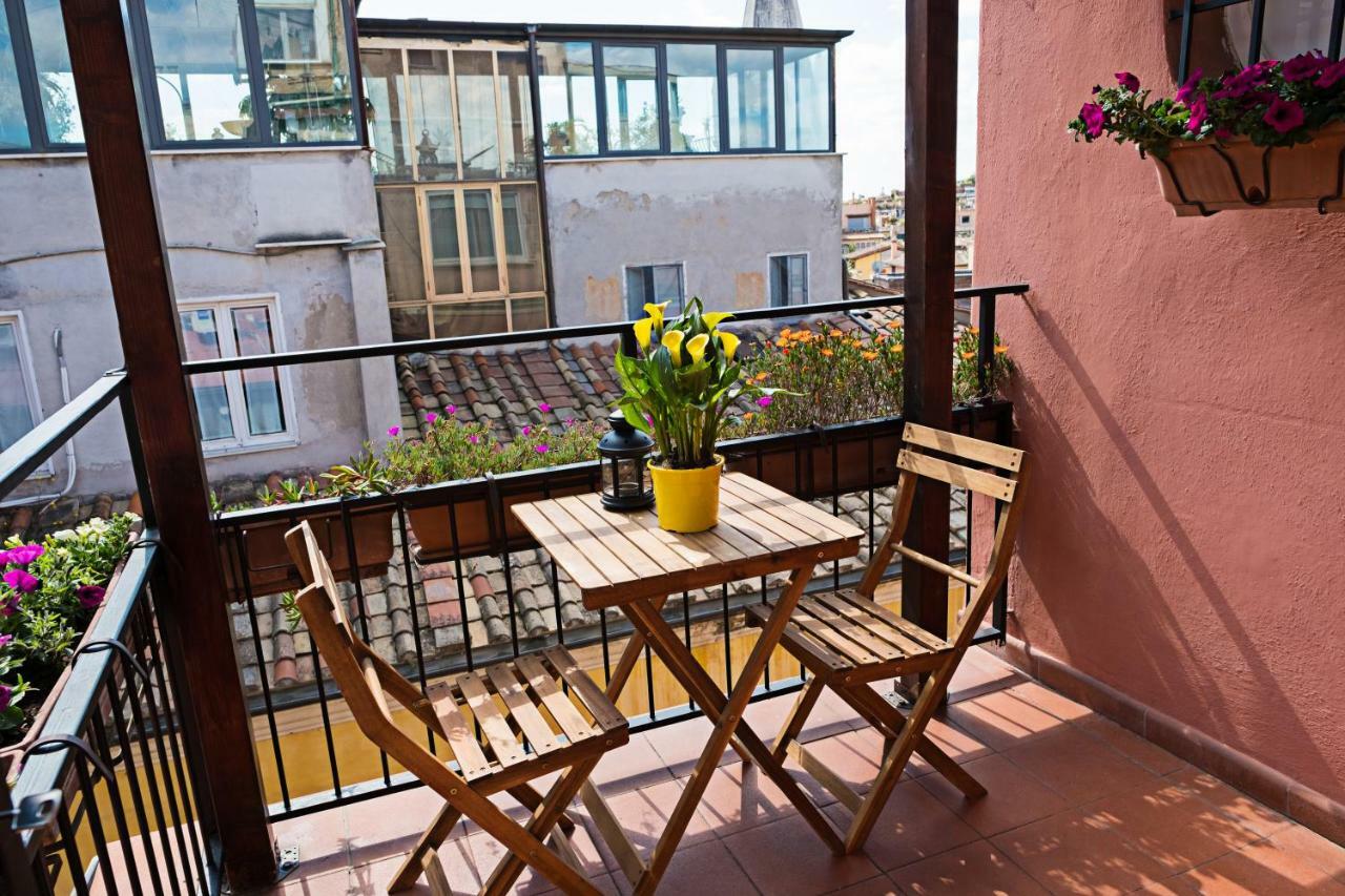 Erida Apartment Spanish Steps Рим Екстериор снимка